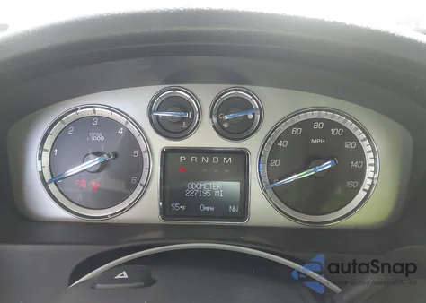 2011 Cadillac Escalade Premium z USA, uszkodzony, nr VIN 1GYS4CEF8BR396716